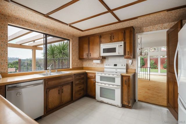 2712 Mateo Pl, Carlsbad, CA 92009