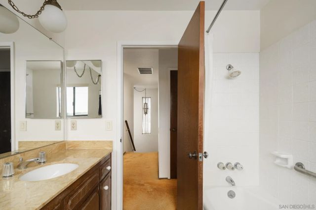 2712 Mateo Pl, Carlsbad, CA 92009