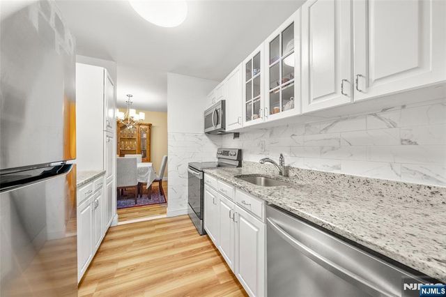 7855 Boulevard East 9H, North Bergen, NJ 07047