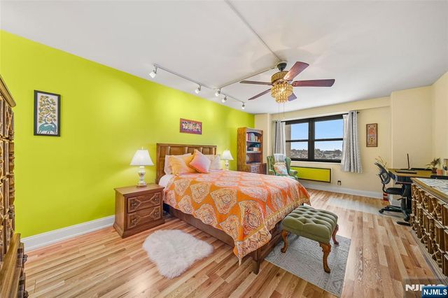 7855 Boulevard East 9H, North Bergen, NJ 07047