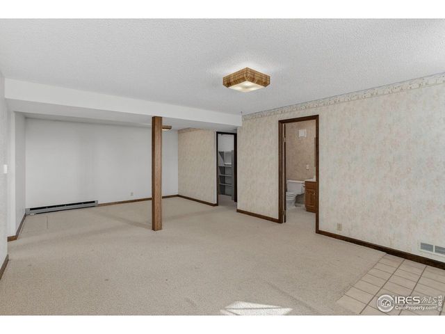 15655 Mossrock Dr, Longmont, CO 80503