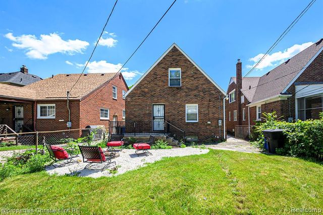 18661 Stoepel Street, Detroit, MI 48221