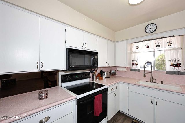5302 E COVINA Road, Mesa, AZ 85205