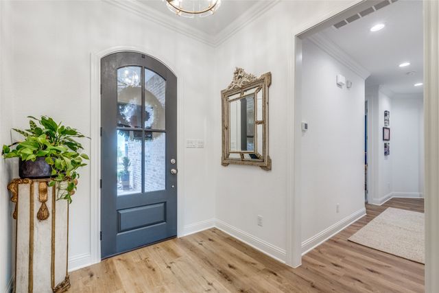 11008 Familia Real Drive, Benbrook, TX 76126