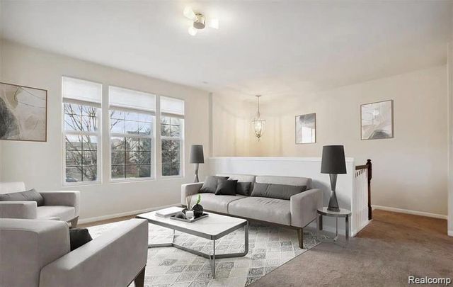 27846 Hopkins Drive, Novi, MI 48377