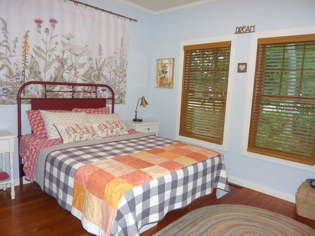 61 Highland Avenue, Milford, NH 03055