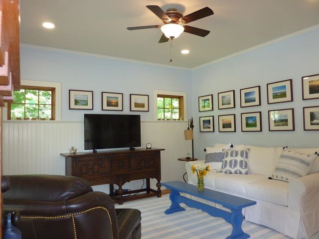 61 Highland Avenue, Milford, NH 03055