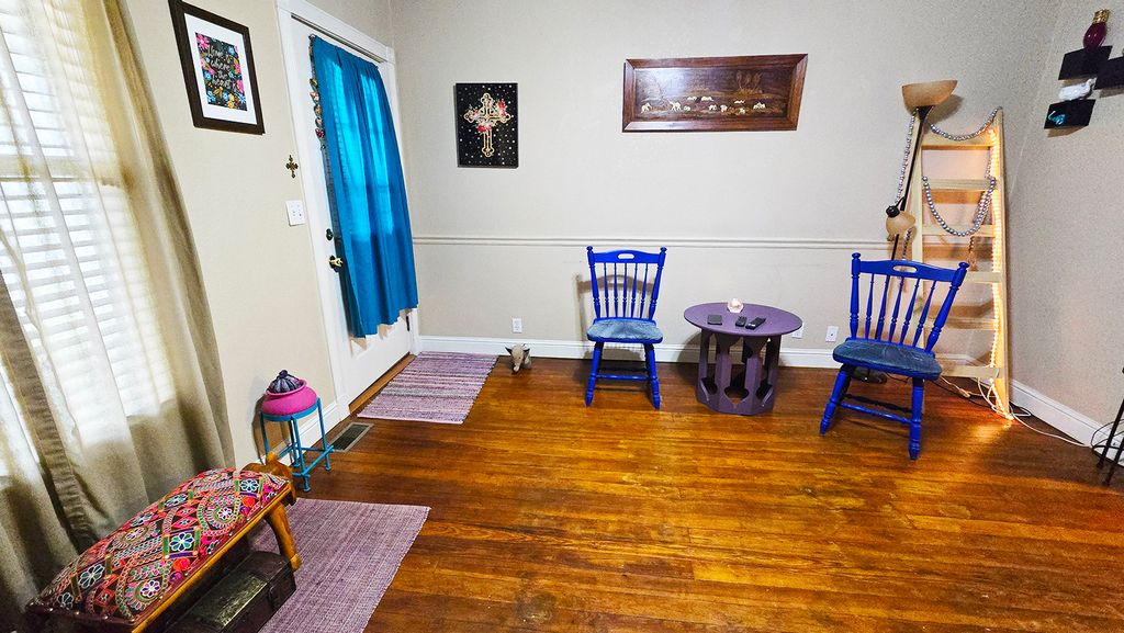 Image 16 of property listing at 322 Linden Avenue, Centralia, IL 62801