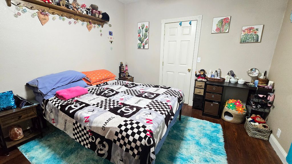 Image 25 of property listing at 322 Linden Avenue, Centralia, IL 62801