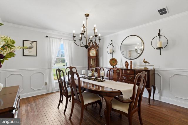 32 HILLTOP DR, Green Lane, PA 18054