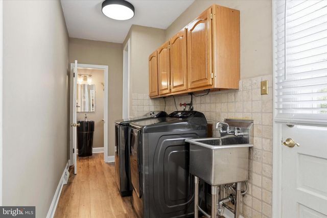 32 HILLTOP DR, Green Lane, PA 18054