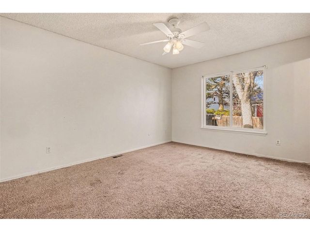 4105 S Laredo Way, Aurora, CO 80013