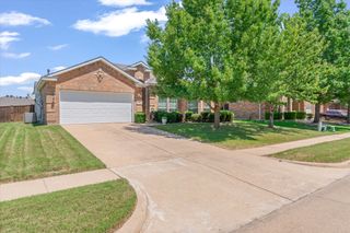 2114 Pecan Ridge Drive, Forney, TX 75126