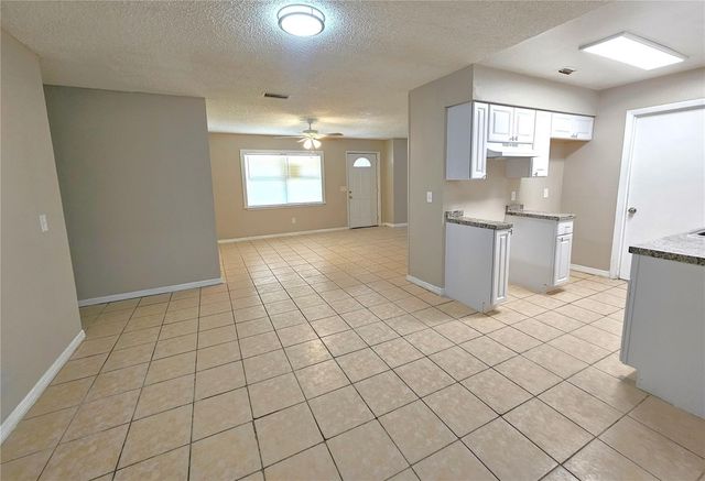 6301 BREEZEWOOD STREET, Orlando, FL 32818