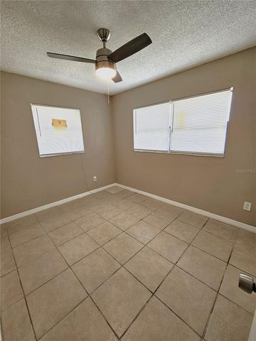 6301 BREEZEWOOD STREET, Orlando, FL 32818