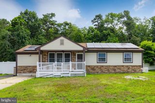 10 FRANKLIN AVE, Berlin, NJ 08009