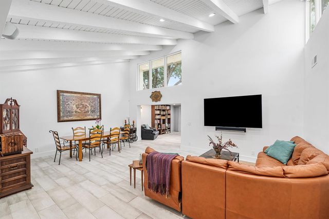 21680 Tall Palm Circle 12-B, Boca Raton, FL 33433