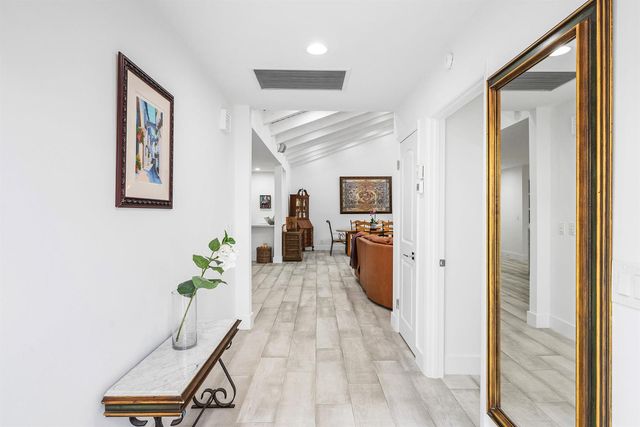 21680 Tall Palm Circle 12-B, Boca Raton, FL 33433