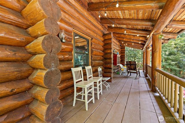 44725 SE 71st Street, Snoqualmie, WA 98065