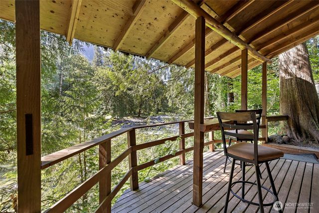 44725 SE 71st Street, Snoqualmie, WA 98065