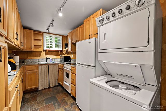 44725 SE 71st Street, Snoqualmie, WA 98065