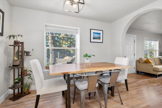 56 NW Shasta Place, Bend, OR 97703