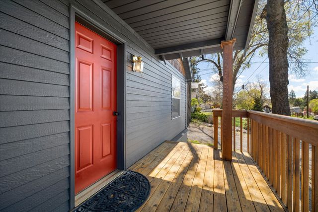 56 NW Shasta Place, Bend, OR 97703