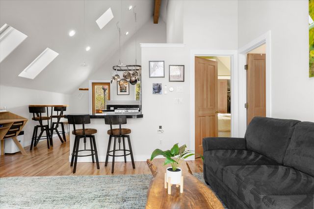 56 NW Shasta Place, Bend, OR 97703