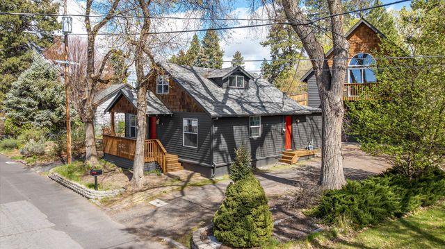 56 NW Shasta Place, Bend, OR 97703