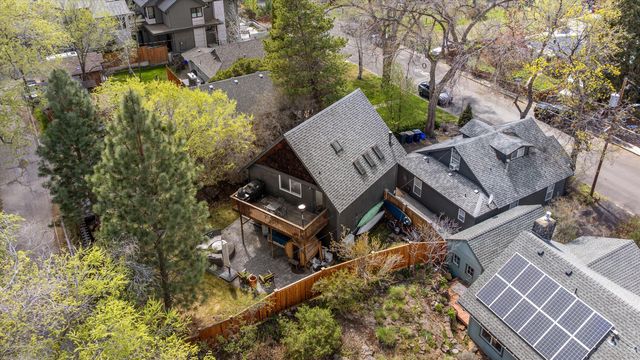 56 NW Shasta Place, Bend, OR 97703