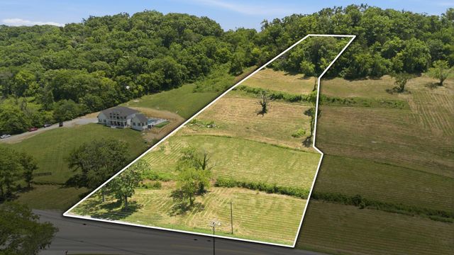 297 Old Carters Creek PIKE, Franklin, TN 37064