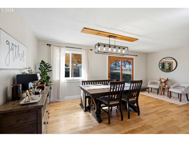 9610 STATE St, Salem, OR 97317