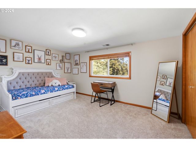 9610 STATE St, Salem, OR 97317