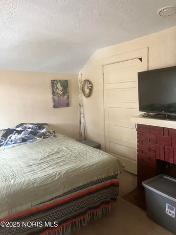 641 Willard Street, Toledo, OH 43605