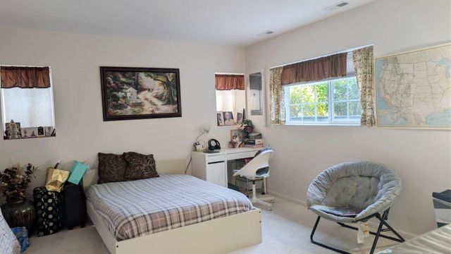 599 Treble Lane, Volo, IL 60073