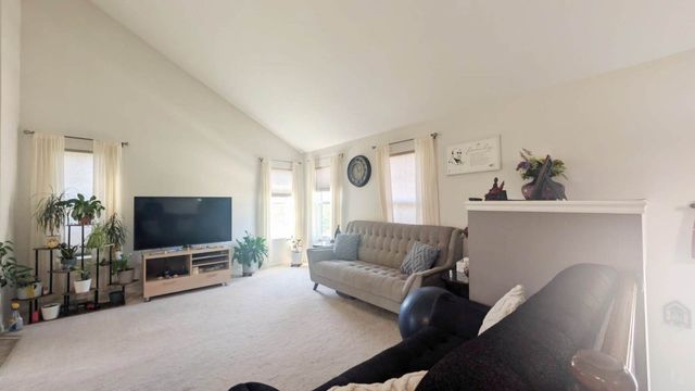 599 Treble Lane, Volo, IL 60073