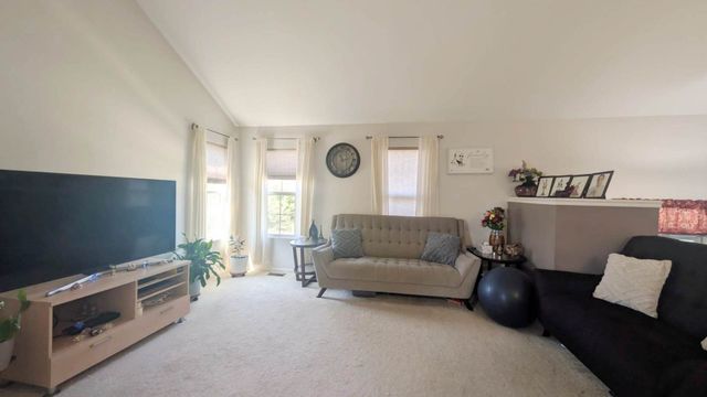 599 Treble Lane, Volo, IL 60073