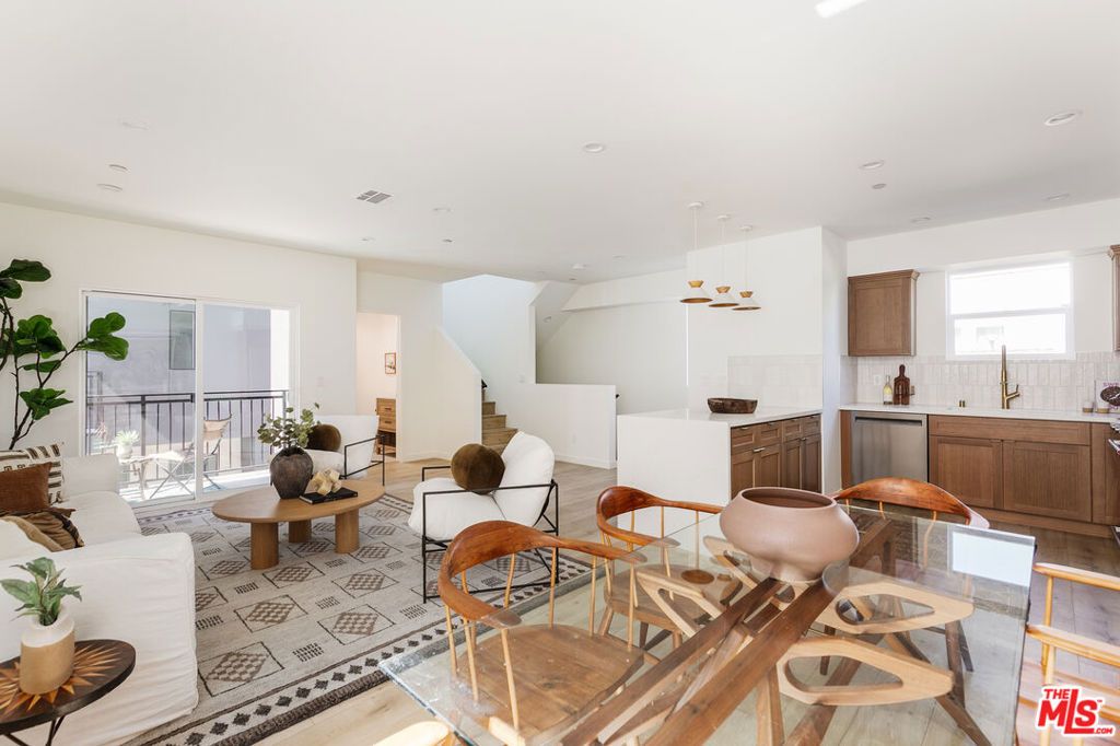 1231 1/2 N June Street, Los Angeles, CA 90038 — exterior
