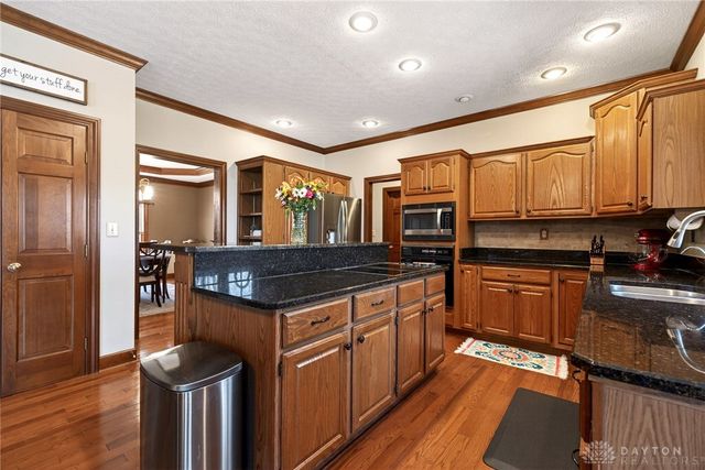 611 Southern Belle Boulevard, Beavercreek, OH 45434