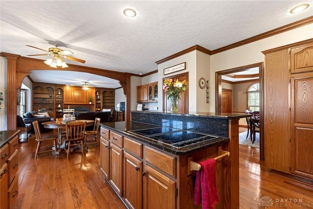 611 Southern Belle Boulevard, Beavercreek, OH 45434