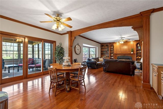 611 Southern Belle Boulevard, Beavercreek, OH 45434