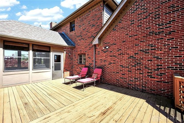 611 Southern Belle Boulevard, Beavercreek, OH 45434