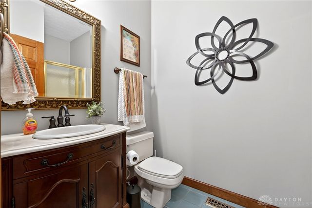 611 Southern Belle Boulevard, Beavercreek, OH 45434