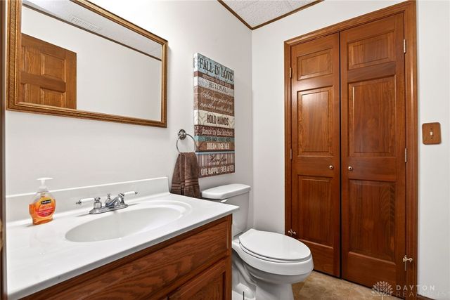 611 Southern Belle Boulevard, Beavercreek, OH 45434