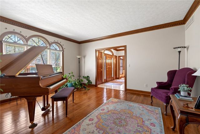 611 Southern Belle Boulevard, Beavercreek, OH 45434