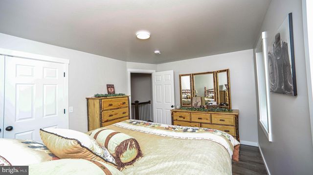 1203 ROXBURY RD, Newburg, PA 17240