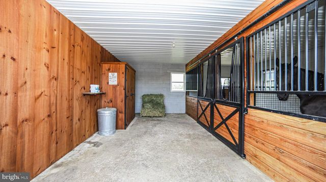 1203 ROXBURY RD, Newburg, PA 17240