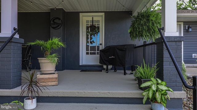 1203 ROXBURY RD, Newburg, PA 17240