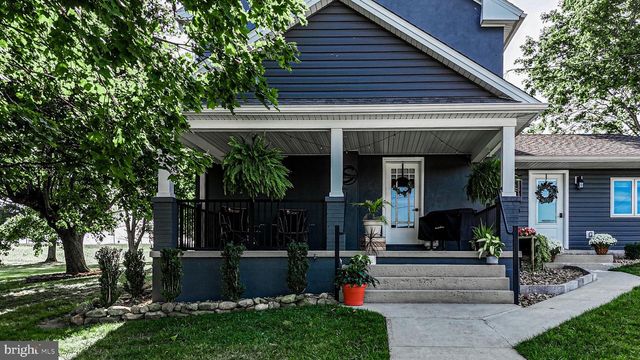 1203 ROXBURY RD, Newburg, PA 17240