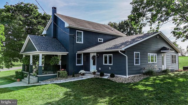 1203 ROXBURY RD, Newburg, PA 17240